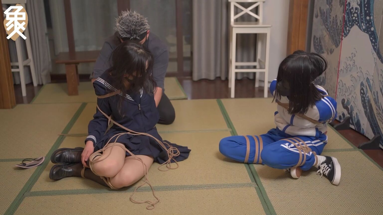 象人工作室，你穿的校服是你们学校的吗？