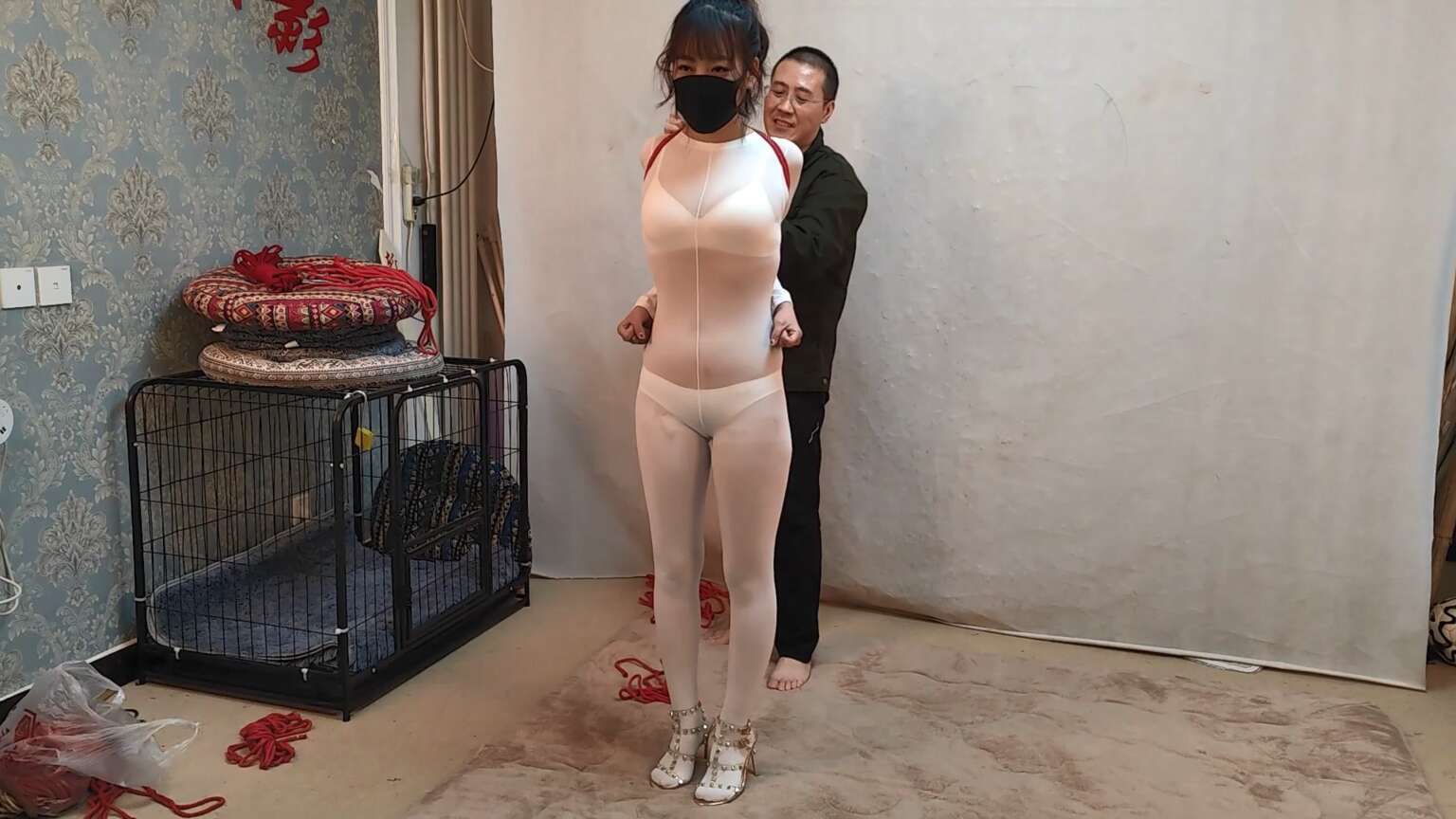 艺束人生，白色舞蹈服看起来很拉风！