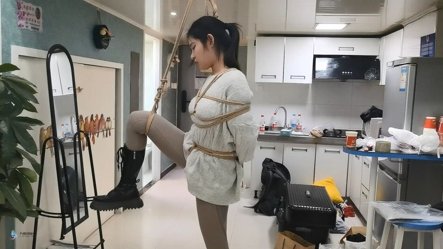 js原创，灰色瑜伽裤好看吗？