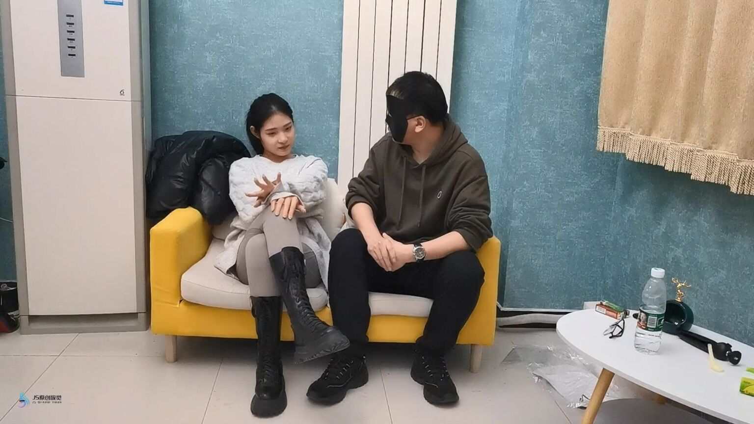 js原创，灰色瑜伽裤好看吗？