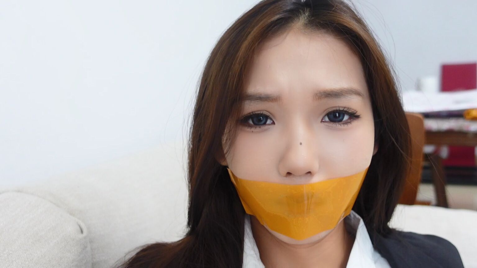 树屋轻调，你的衣服太有个性了！