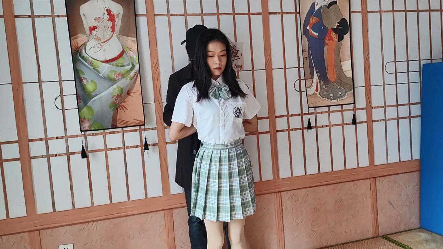 一绳所爱，格子裙子太好看了！