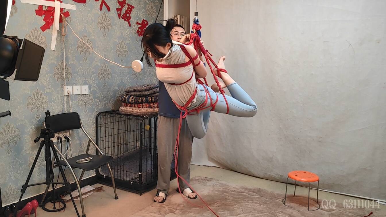 鹿角与猫爪，你的个子很高！