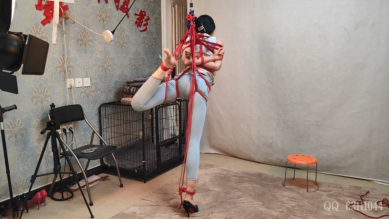 鹿角与猫爪，你的个子很高！