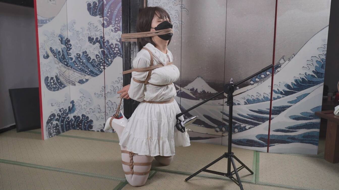 象人原创，白色裙子好看！