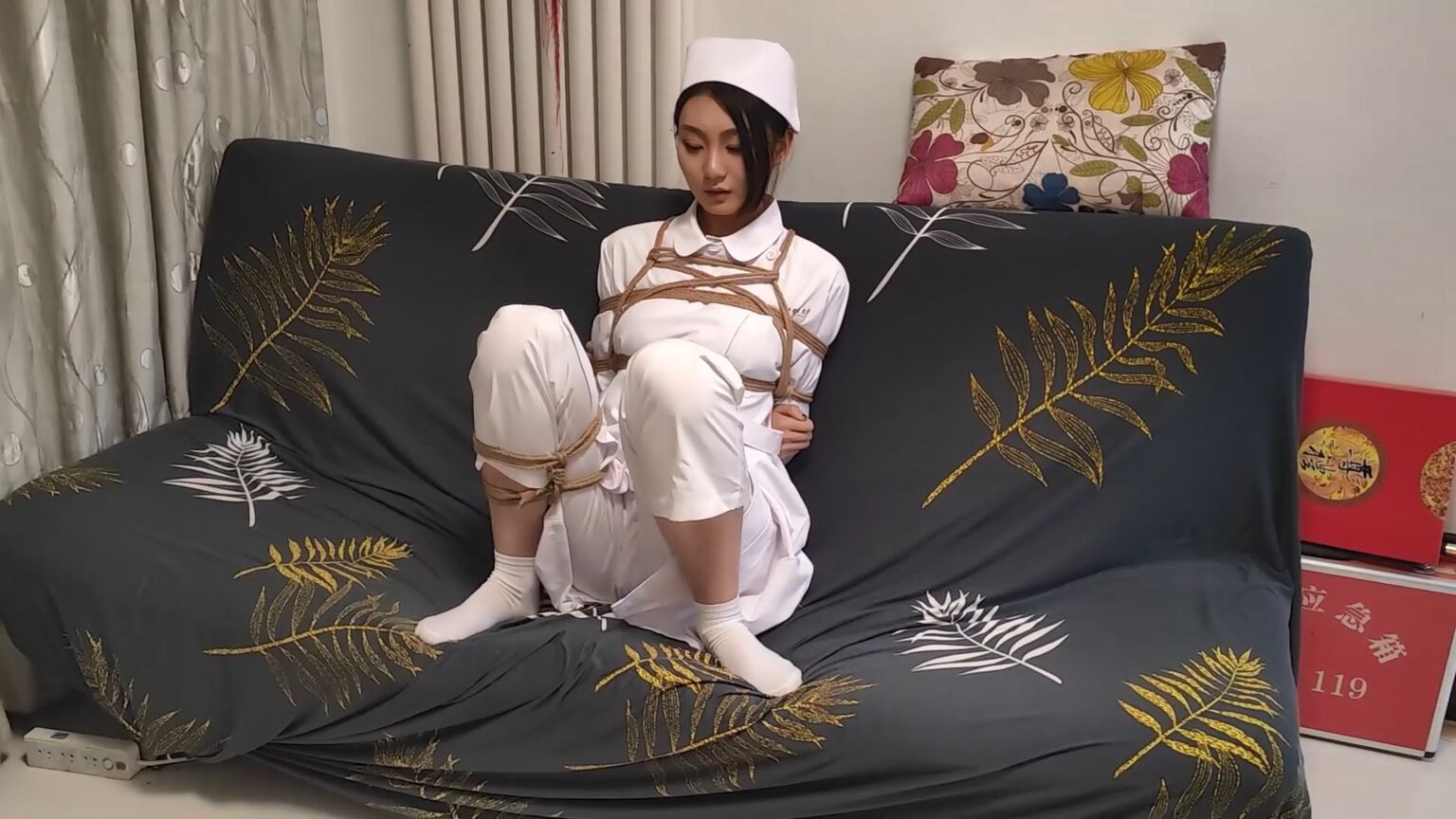 束缘阁，你是医院的护士吗？