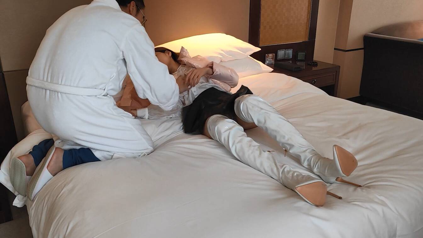 手指间的旋律，你的装扮很时尚！