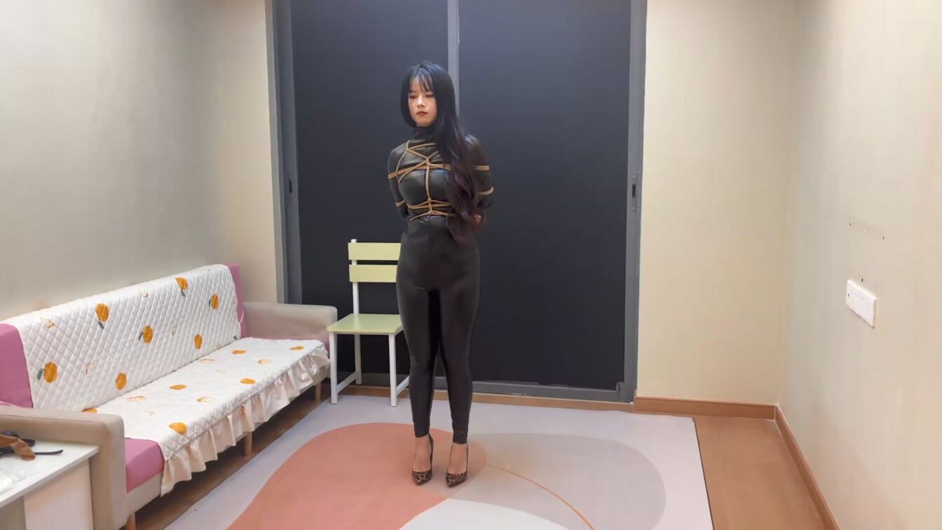 素人原创，黑色皮衣非常不错！