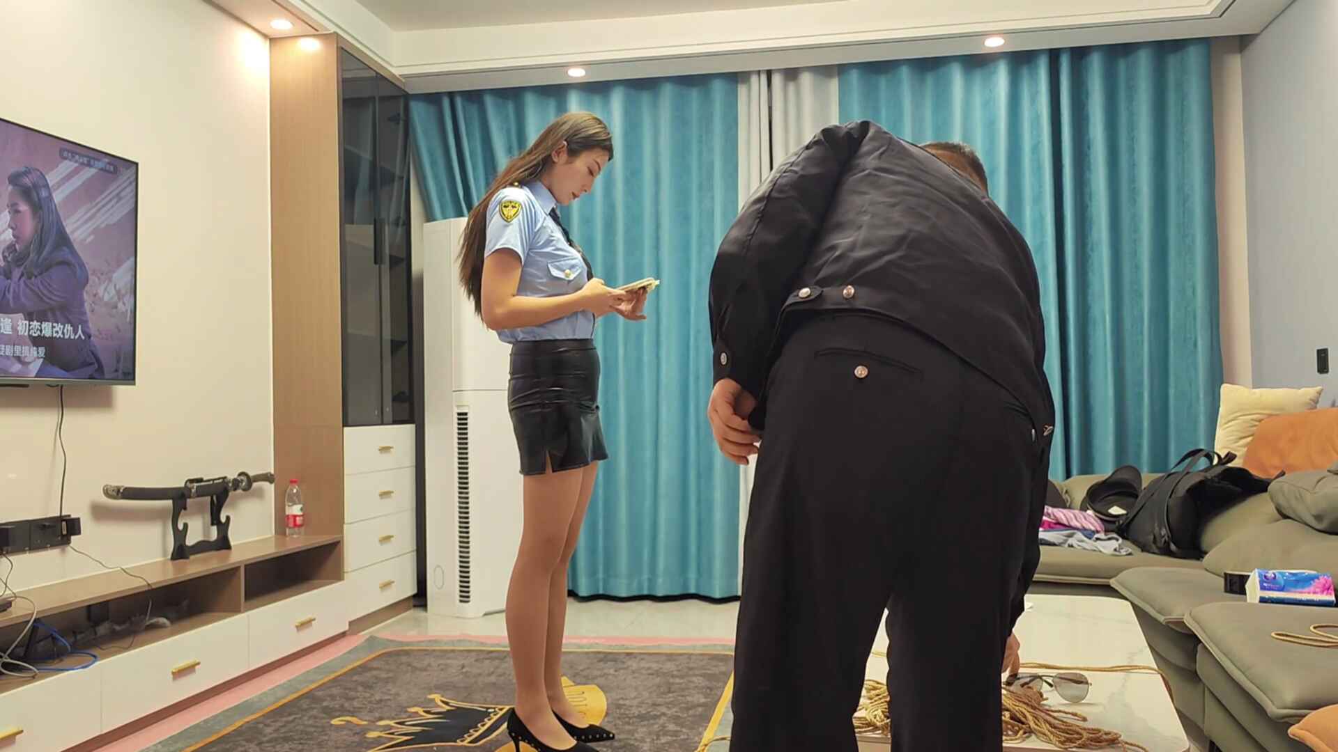 JS原创，你的衣服太漂亮了！