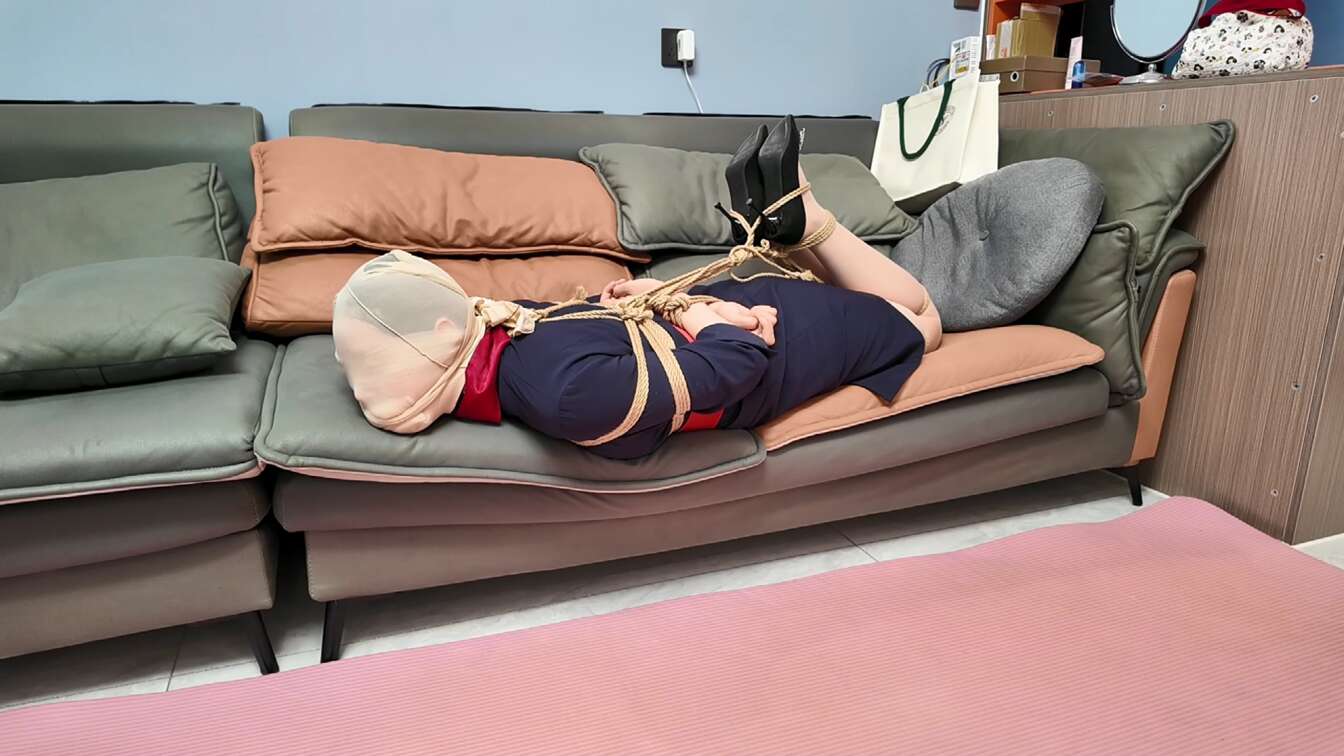 小驴原创，你的衣服很漂亮！